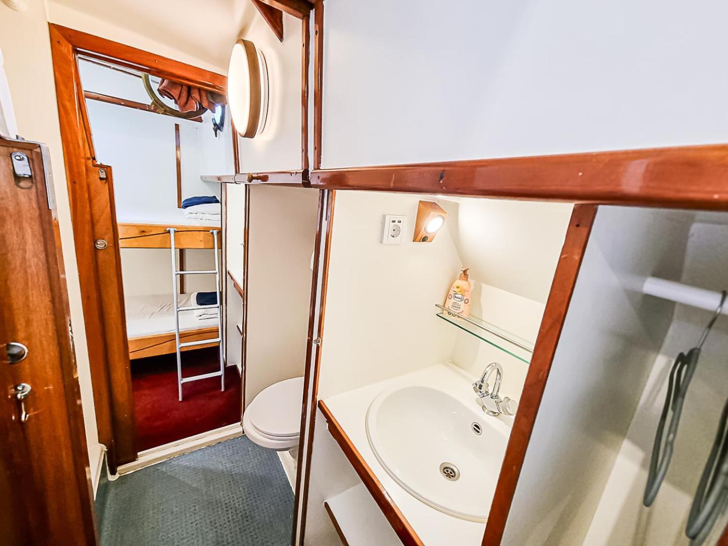 The Cabin @ Mps Noorderzon Amsterdam Bagian luar foto